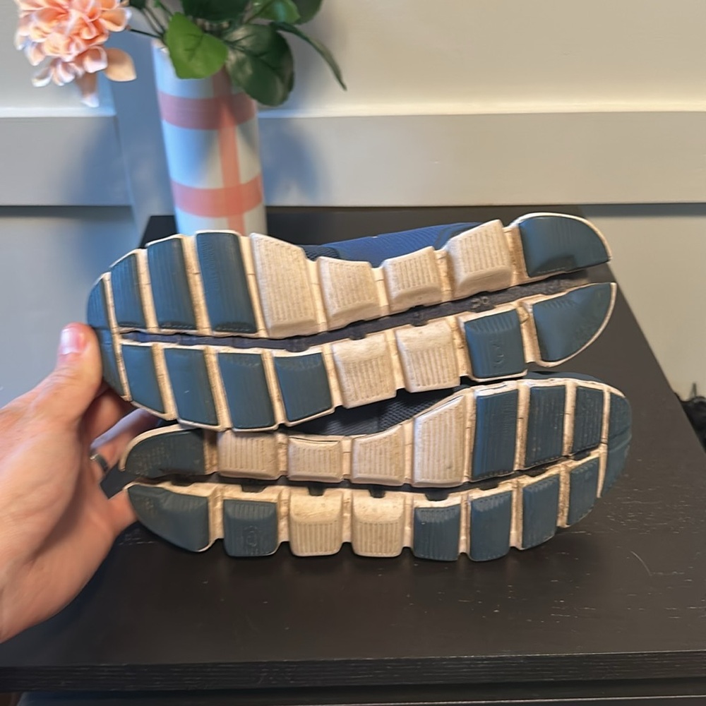 On Cloud 5 - image 5